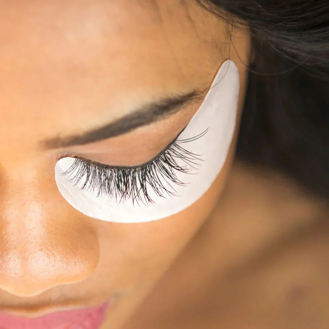 Eyelash Extensions VS False Lashes: What To Know