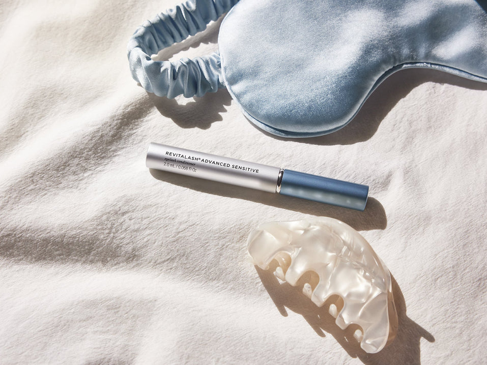 THE ULTIMATE GUIDE TO LASH CARE FOR SENSITIVE EYES