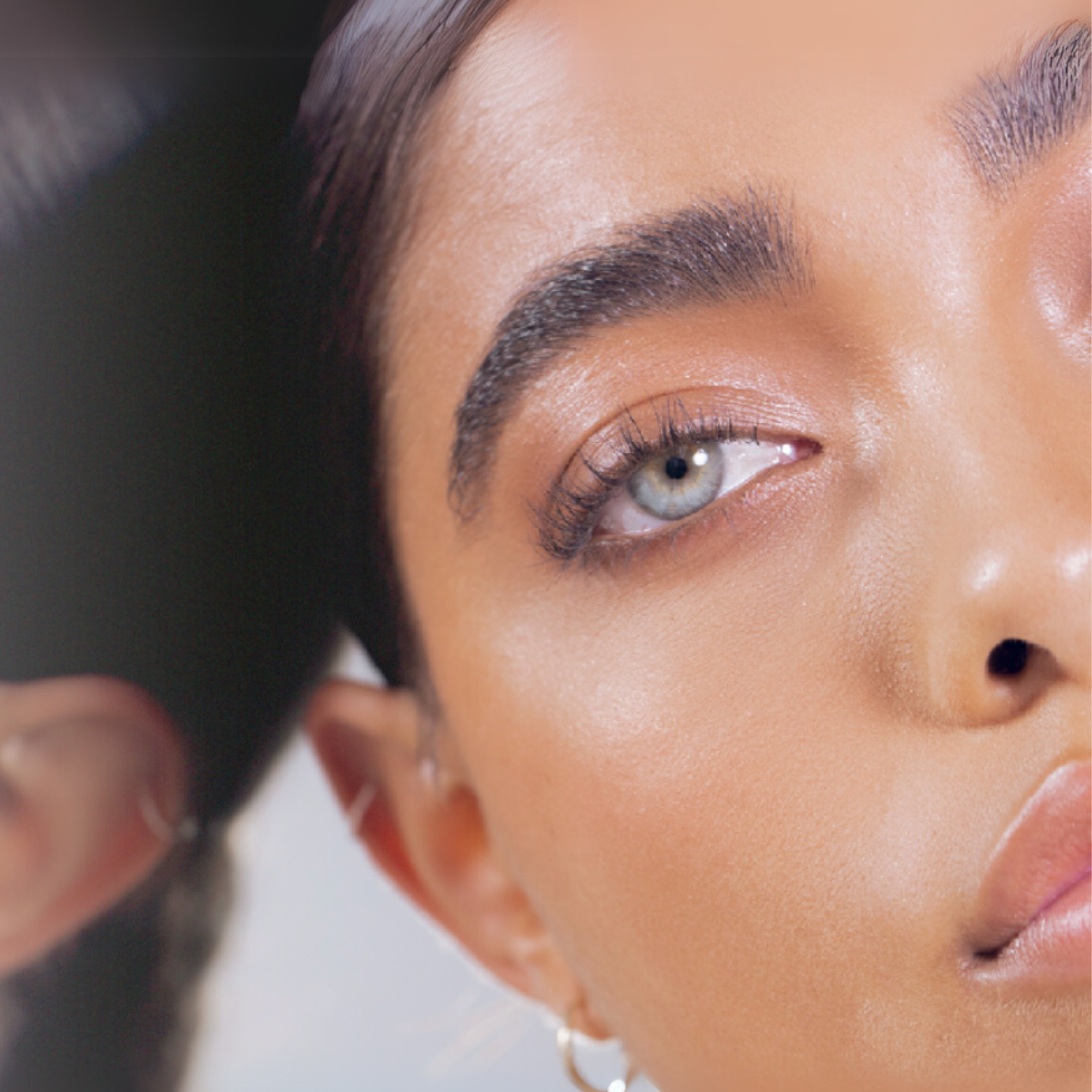 ENHANCE & PROLONG YOUR LASH BEAUTY