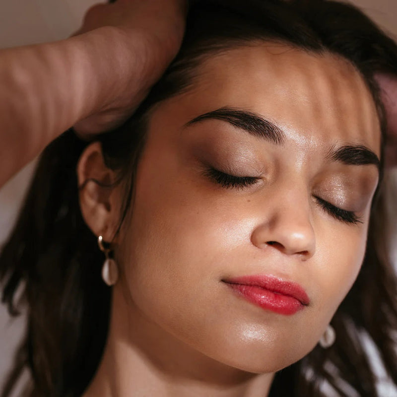 WHY A HEALTHY SCALP IS ESSENTIAL FOR STRONG, SHINY HAIR