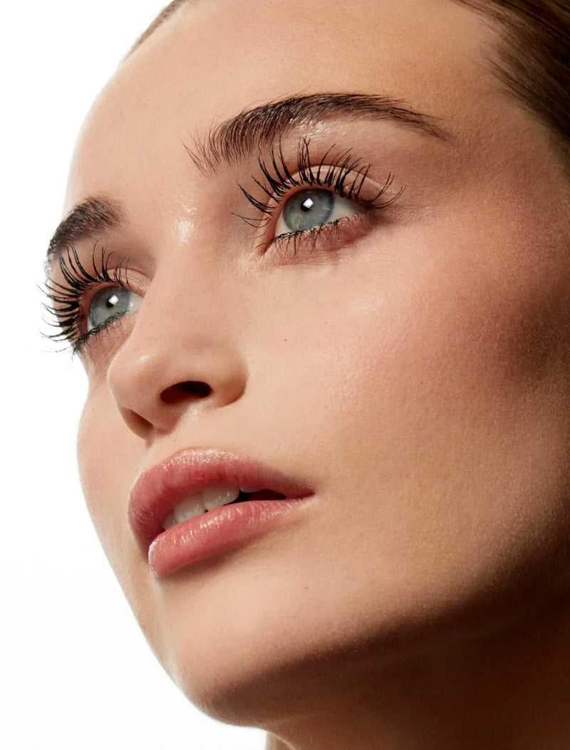 Lashes & Brows: The Secret to a Minimalist Makeup Look
